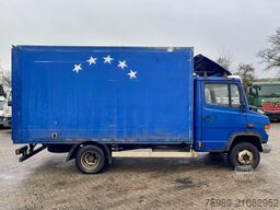 Mercedes-Benz Vario 812D closed box