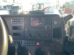 Mercedes-Benz Antos 1933 vin: WDB96340310330537  apk tot 22.0...