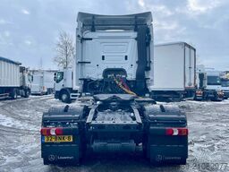 Mercedes-Benz Antos 1943   243748 km!  origineel NL trekker. ...