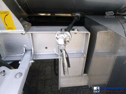 Van Hool Food tank inox 28.5 m3 / 3 comp