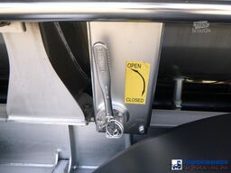 Van Hool Food tank inox 28.5 m3 / 3 comp