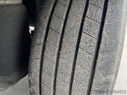 SCHMITZ CARGOBULL SKO24/Thermo King SLXi300/ Doppelstock /7cm