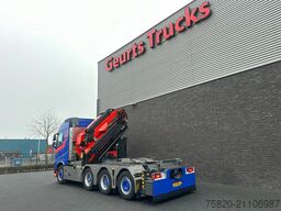 Volvo FH 8X4 TREKKER-BAKWAGEN COMBI + PALFINGER PK 92...