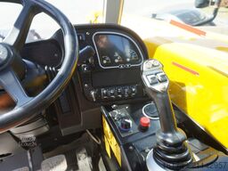 JCB 526-56 AGRI Plus / 5.6 m / joystick