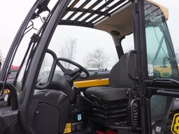 JCB 535-95 / 3.5 T / range 9.5 m / joystick
