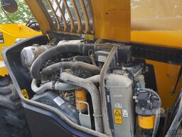 JCB 535-95 / 3.5 T / range 9.5 m / joystick