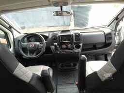 Ford Transit Weinsberg Carasuite 2024 | Cambio automatico | 5 posti letto