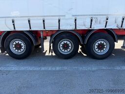 Kel-Berg Curtainsider / Planenauflieger / Gardin
