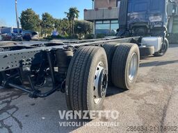 Iveco AD260S46 STRALIS