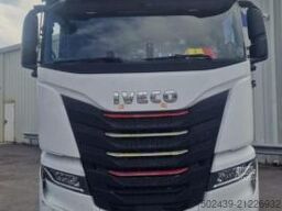 Iveco S-WAY 530