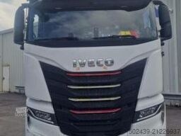 Iveco S-WAY 530