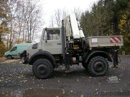 UNIMOG U2100 437/30 Zugmaschine mit Kran P14500D