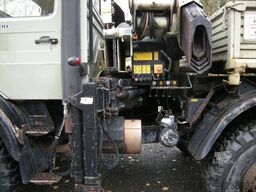 UNIMOG U2100 437/30 Zugmaschine mit Kran P14500D