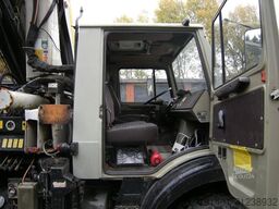 UNIMOG U2100 437/30 Zugmaschine mit Kran P14500D