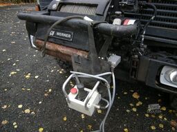 UNIMOG U2100 437/30 Zugmaschine mit Kran P14500D