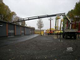 UNIMOG U2100 437/30 Zugmaschine mit Kran P14500D