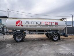 VAN DEN DIJSEL WATER TANK