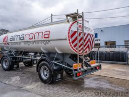 VAN DEN DIJSEL WATER TANK