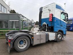 Volvo FH 460 Globetrotter, ADR/VLG 03/2026, garner De...