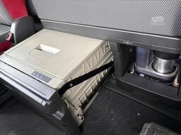 Volvo FH 460 Globetrotter, ADR/VLG 03/2026, garner De...