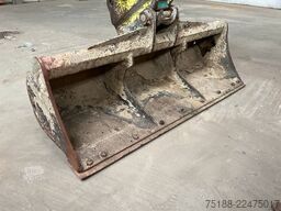 Kubota U 50-5