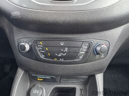 FORD Transit Courier Klima Sitzheitzung