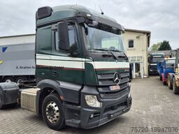 Mercedes-Benz 1840 mehrfach vorhanden