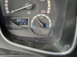 Mercedes-Benz 1840 mehrfach vorhanden