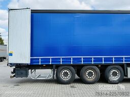 Schmitz Cargobull Curtainsider Standard Getränke