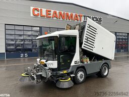 Ravo 580 with 3-rd brush