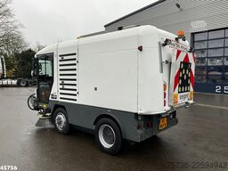 Ravo 580 with 3-rd brush
