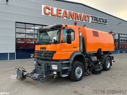 Mercedes-Benz Actros 1829 4x4 Bucher Cityfant 60 Links en rec...