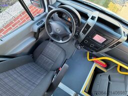 MERCEDES-BENZ Sprinter 313 Cdi 9Sitze+Rollstuhllift Klima Navi