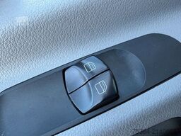 MERCEDES-BENZ Sprinter 313 Cdi 9Sitze+Rollstuhllift Klima Navi