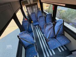 MERCEDES-BENZ Sprinter 313 Cdi 9Sitze+Rollstuhllift Klima Navi