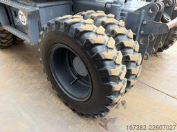 Takeuchi TB295W-1