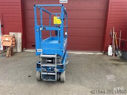Genie GS-1532 Electric Scissor Lift w/ Small Timer
