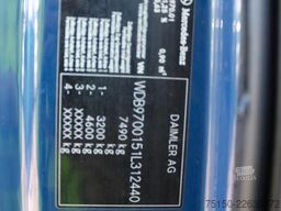 MERCEDES-BENZ 813 4x2 BB - kein 816, 818 Nr.: 440