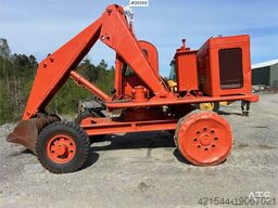 Brøyt X2 excavator w/bucket (Nostalgia!)