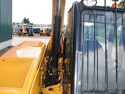 JCB 525-60