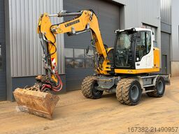 Liebherr 910