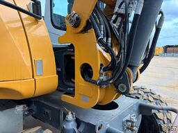 Liebherr A910 Compact
