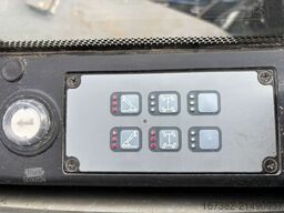 Liebherr A910 Compact