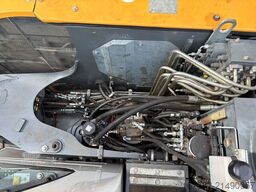 Liebherr A910 Compact