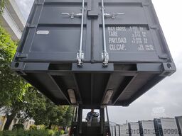 Fuß Seecontainer / Neu - eine Reise/ Container / Lager / versch. Farben