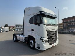 Iveco S-WAY 460