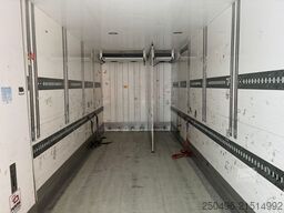 Mercedes-Benz Antos 2543 6x2*4 BOX L=8520 mm