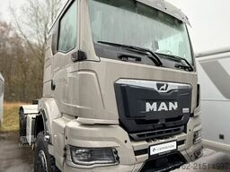 MAN TGS 33.520 6x6 BB Fahrgest. Expeditionsm
