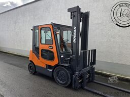 Doosan D25S-5