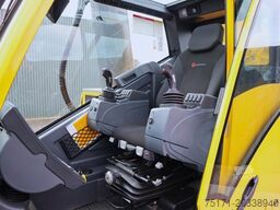 Grove GMK5250XL-1 Available Immediately, Dutch Registrat